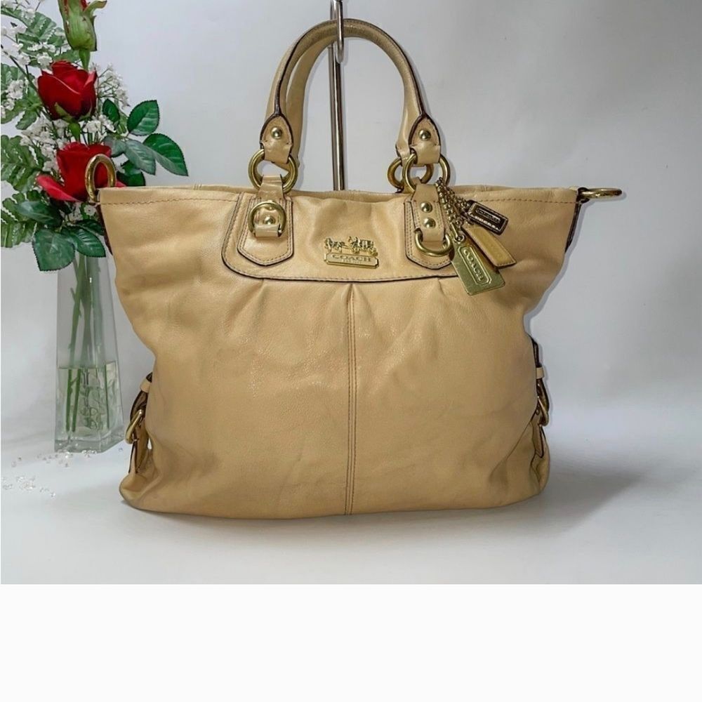 Coach Beige Leather Tote Bag